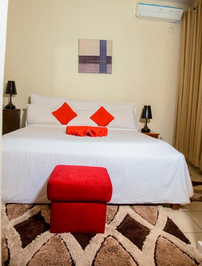 One Click Hotel Kigali Eksteriør billede